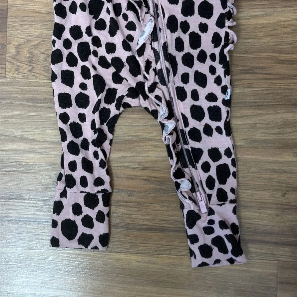 Little Bum Bums Baby Girls 3-6 Months Pink Leopard One Piece Sleeper Pajamas